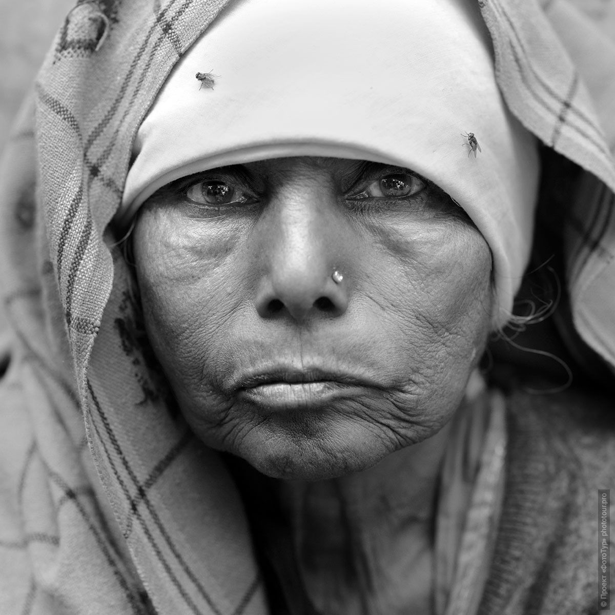 Строительница дороги. Фотография женщины из Индии.